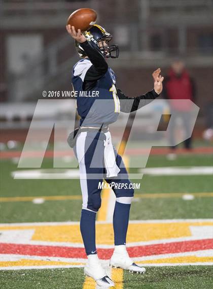 Thumbnail 3 in Neah Bay vs. Tacoma Baptist (WIAA 1B 1st Round) photogallery.