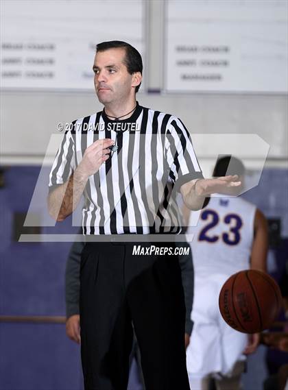 Thumbnail 3 in Kennedy vs. Washington (St. Hope Elite Classic) photogallery.