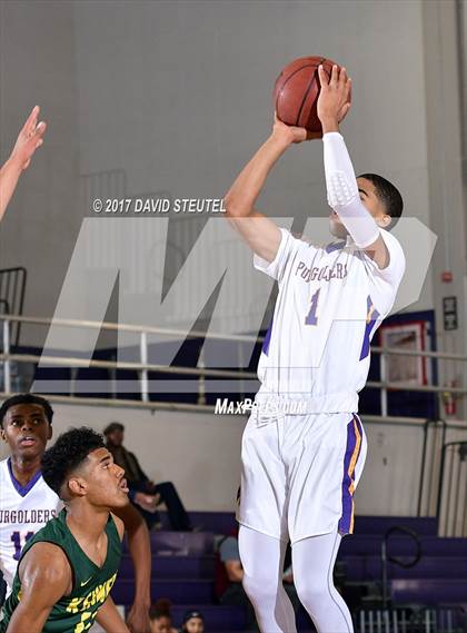 Thumbnail 3 in Kennedy vs. Washington (St. Hope Elite Classic) photogallery.