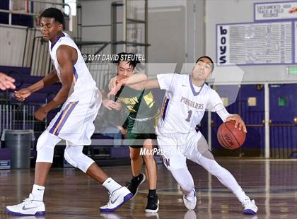 Thumbnail 2 in Kennedy vs. Washington (St. Hope Elite Classic) photogallery.