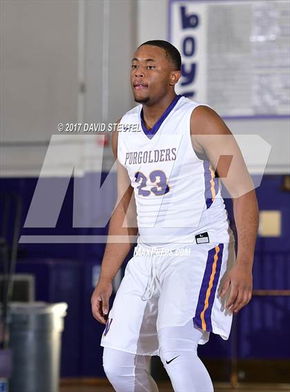 Thumbnail 1 in Kennedy vs. Washington (St. Hope Elite Classic) photogallery.