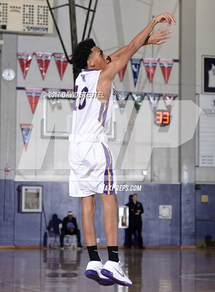 Thumbnail 1 in Kennedy vs. Washington (St. Hope Elite Classic) photogallery.