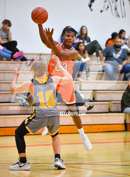 Thumbnail 2 in Somerville vs Rosebud-Lott (Koppers Tournament) photogallery.