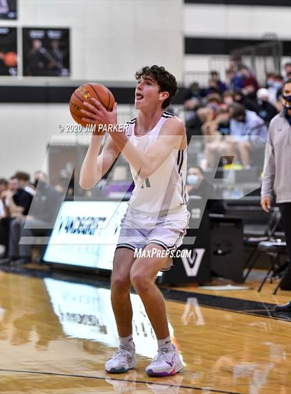Thumbnail 3 in Stony Point @ Vandegrift photogallery.