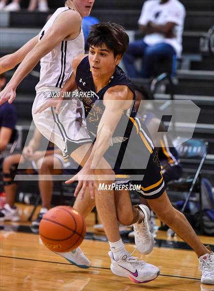 Thumbnail 1 in Stony Point @ Vandegrift photogallery.
