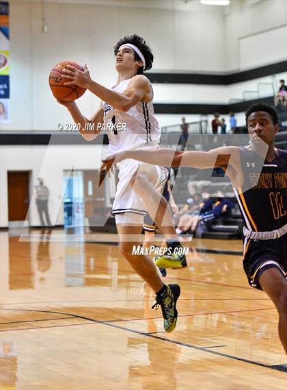 Thumbnail 3 in Stony Point @ Vandegrift photogallery.