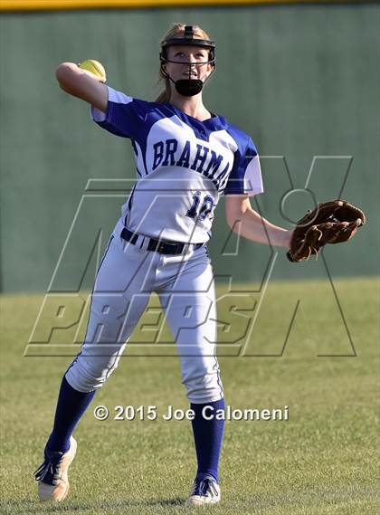 Thumbnail 1 in Judson Vs MacArthur [Douglas] (UIL 6A Region IV Bi-District Playoff) photogallery.