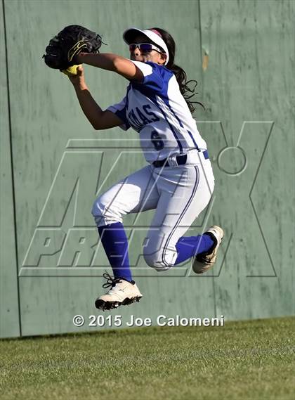 Thumbnail 1 in Judson Vs MacArthur [Douglas] (UIL 6A Region IV Bi-District Playoff) photogallery.