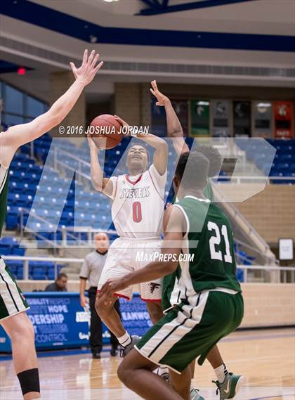 Thumbnail 3 in Stevens vs. Strake Jesuit (NISD/NEISD Tournament) photogallery.