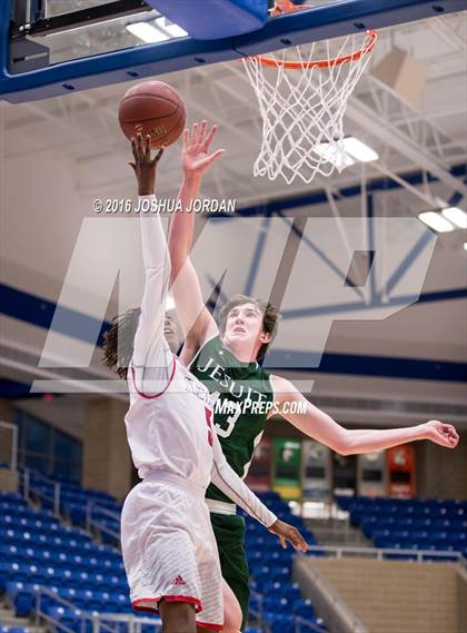 Thumbnail 2 in Stevens vs. Strake Jesuit (NISD/NEISD Tournament) photogallery.