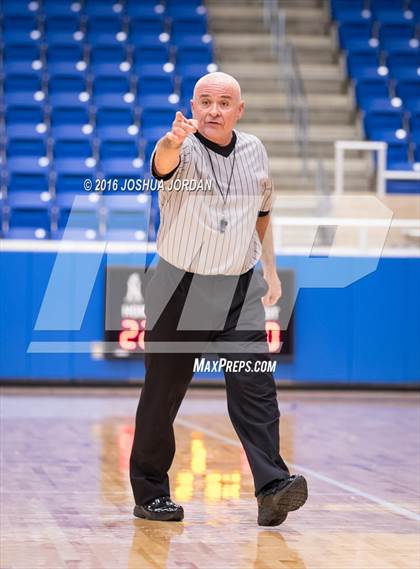 Thumbnail 1 in Stevens vs. Strake Jesuit (NISD/NEISD Tournament) photogallery.