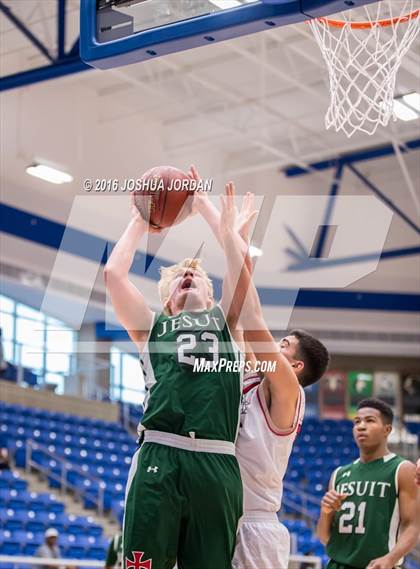 Thumbnail 3 in Stevens vs. Strake Jesuit (NISD/NEISD Tournament) photogallery.