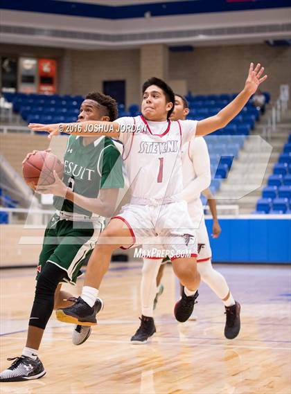 Thumbnail 1 in Stevens vs. Strake Jesuit (NISD/NEISD Tournament) photogallery.