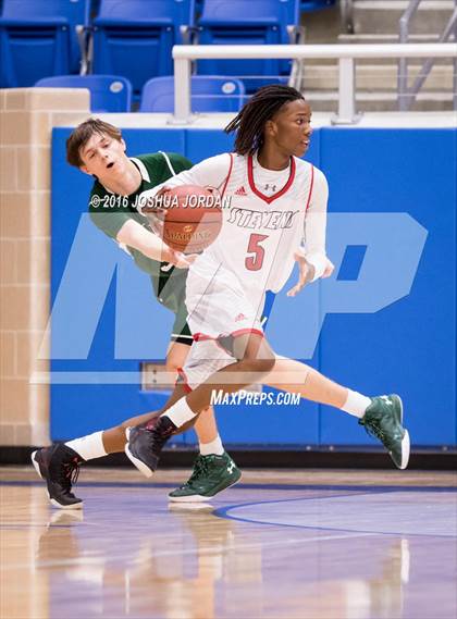 Thumbnail 1 in Stevens vs. Strake Jesuit (NISD/NEISD Tournament) photogallery.