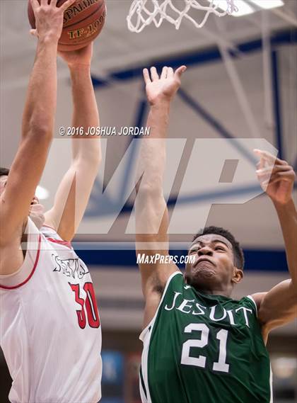 Thumbnail 1 in Stevens vs. Strake Jesuit (NISD/NEISD Tournament) photogallery.