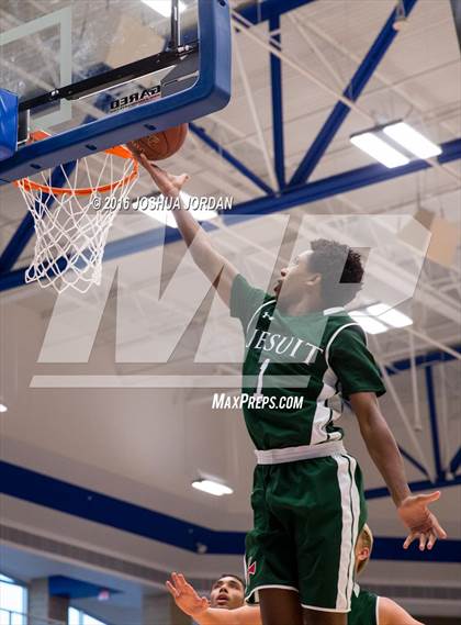 Thumbnail 2 in Stevens vs. Strake Jesuit (NISD/NEISD Tournament) photogallery.