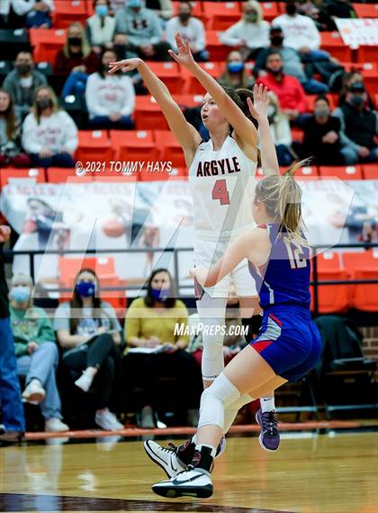 Thumbnail 1 in Argyle vs. Graham (UIL 4A Area Playoff) photogallery.
