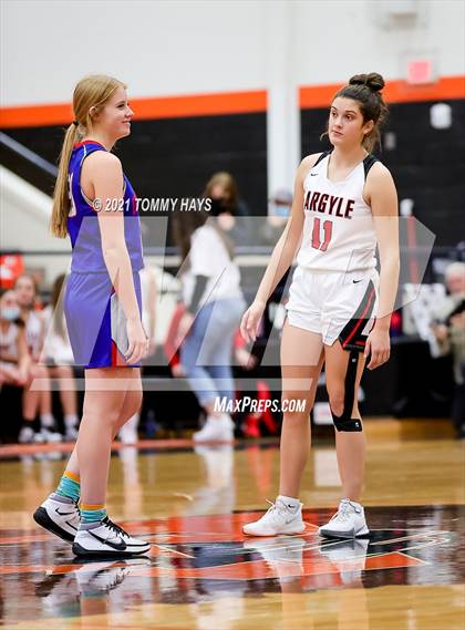 Thumbnail 1 in Argyle vs. Graham (UIL 4A Area Playoff) photogallery.