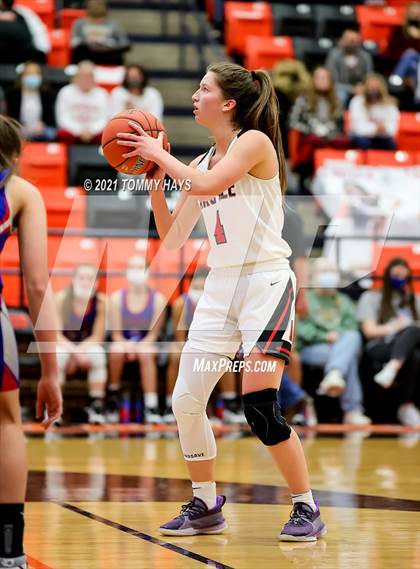 Thumbnail 3 in Argyle vs. Graham (UIL 4A Area Playoff) photogallery.