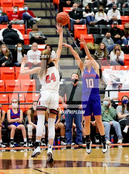 Thumbnail 1 in Argyle vs. Graham (UIL 4A Area Playoff) photogallery.