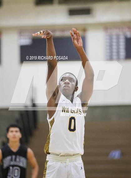 Thumbnail 3 in Bullard vs. Sunnyside (Clovis West Nike Invitational) photogallery.