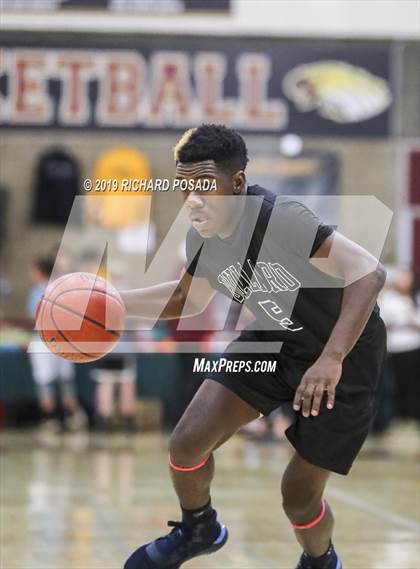 Thumbnail 3 in Bullard vs. Sunnyside (Clovis West Nike Invitational) photogallery.