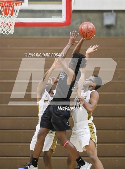 Thumbnail 3 in Bullard vs. Sunnyside (Clovis West Nike Invitational) photogallery.