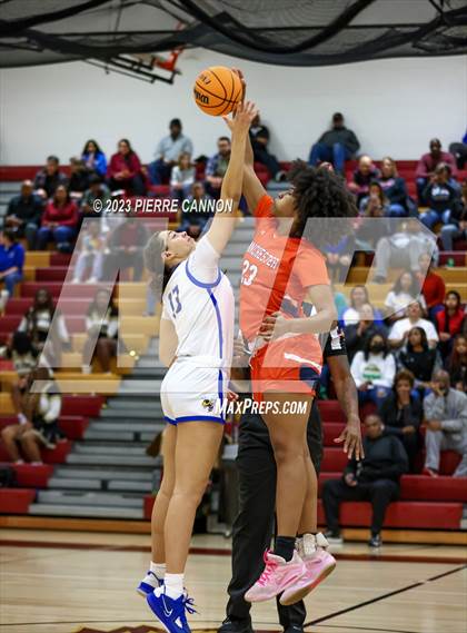Thumbnail 2 in Manchester @ Osbourn Park (VHSL Class 6 Quarterfinal) photogallery.