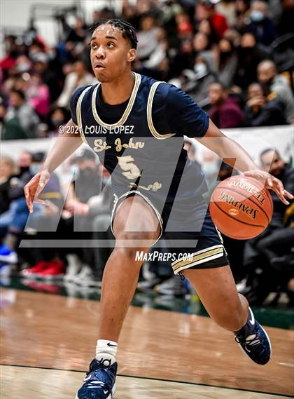 Thumbnail 1 in Centennial vs. St. John Bosco (The Classic at Damien) Tournament photogallery.