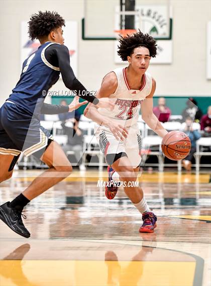 Thumbnail 1 in Centennial vs. St. John Bosco (The Classic at Damien) Tournament photogallery.