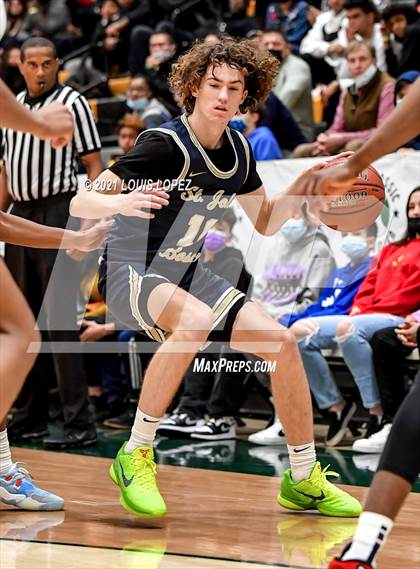 Thumbnail 1 in Centennial vs. St. John Bosco (The Classic at Damien) Tournament photogallery.