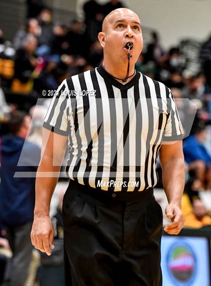 Thumbnail 1 in Centennial vs. St. John Bosco (The Classic at Damien) Tournament photogallery.