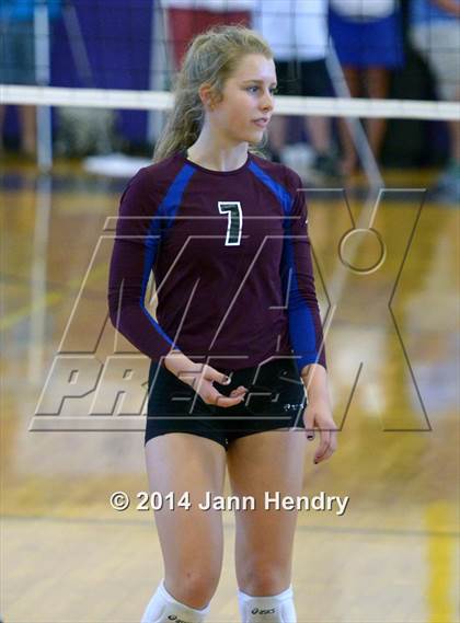 Thumbnail 1 in Assumption vs. Mater Dei (Durango Fall Classic) photogallery.