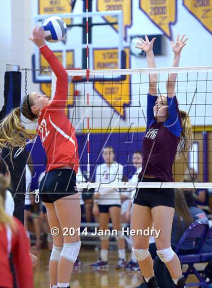 Thumbnail 3 in Assumption vs. Mater Dei (Durango Fall Classic) photogallery.