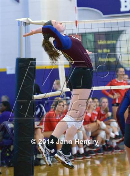 Thumbnail 3 in Assumption vs. Mater Dei (Durango Fall Classic) photogallery.