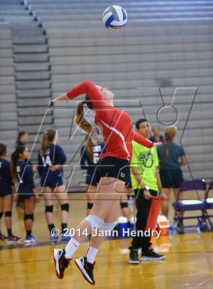 Thumbnail 3 in Assumption vs. Mater Dei (Durango Fall Classic) photogallery.