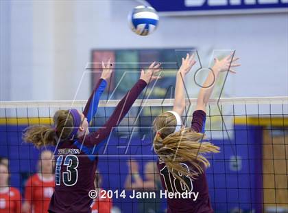 Thumbnail 3 in Assumption vs. Mater Dei (Durango Fall Classic) photogallery.
