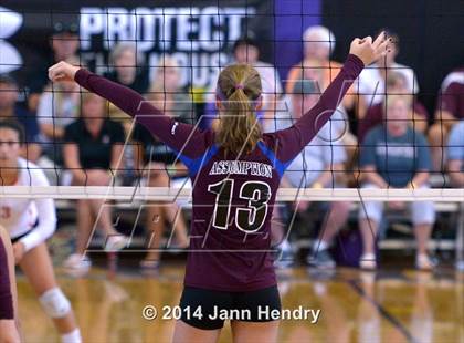 Thumbnail 1 in Assumption vs. Mater Dei (Durango Fall Classic) photogallery.