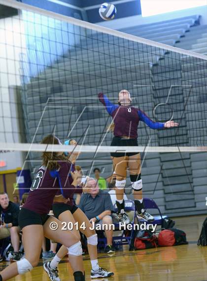 Thumbnail 1 in Assumption vs. Mater Dei (Durango Fall Classic) photogallery.