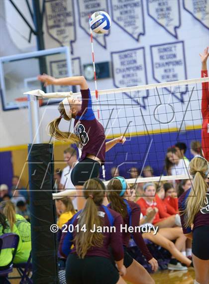 Thumbnail 3 in Assumption vs. Mater Dei (Durango Fall Classic) photogallery.
