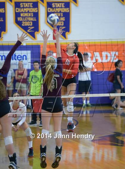 Thumbnail 2 in Assumption vs. Mater Dei (Durango Fall Classic) photogallery.