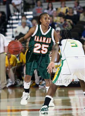 Thumbnail 1 in Naaman Forest vs. De Soto (UIL 5A Semifinals) photogallery.