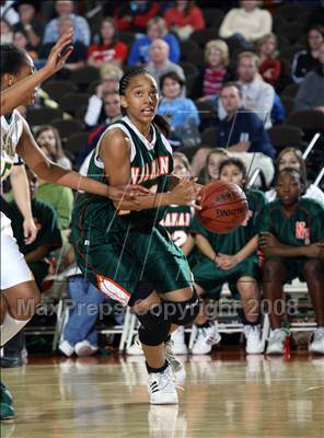 Thumbnail 2 in Naaman Forest vs. De Soto (UIL 5A Semifinals) photogallery.