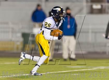 Thumbnail 2 in St. Joseph's Prep vs. Central Catholic (PIAA Class AAAA Final) photogallery.