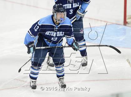 Thumbnail 2 in Seton Hall Prep vs. Bergen Catholic (Notre Dame New Year's Invitational Consolation) photogallery.