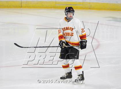 Thumbnail 2 in Seton Hall Prep vs. Bergen Catholic (Notre Dame New Year's Invitational Consolation) photogallery.