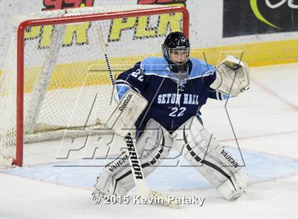 Thumbnail 3 in Seton Hall Prep vs. Bergen Catholic (Notre Dame New Year's Invitational Consolation) photogallery.