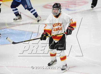 Thumbnail 3 in Seton Hall Prep vs. Bergen Catholic (Notre Dame New Year's Invitational Consolation) photogallery.