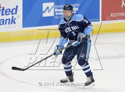Thumbnail 3 in Seton Hall Prep vs. Bergen Catholic (Notre Dame New Year's Invitational Consolation) photogallery.