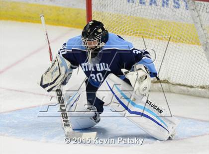 Thumbnail 3 in Seton Hall Prep vs. Bergen Catholic (Notre Dame New Year's Invitational Consolation) photogallery.